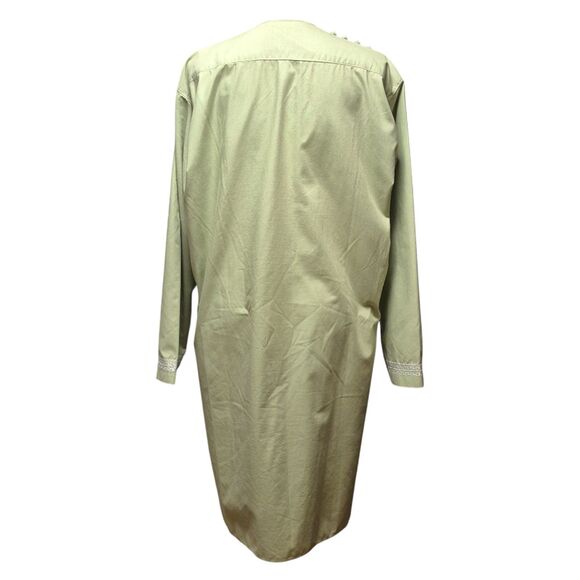 Embroidered Tunic Top with Shoulder Buttons and Side Slits - Picture 2 of 6